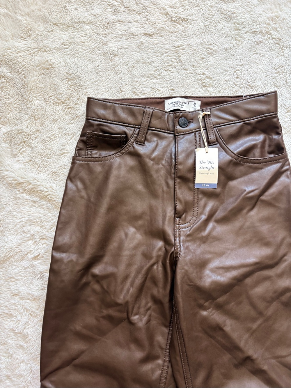 Abercrombie & Fitch High‑Rise Vegan Leather Pants Size 0/25 | Minimalist NWT - Picture 8 of 14